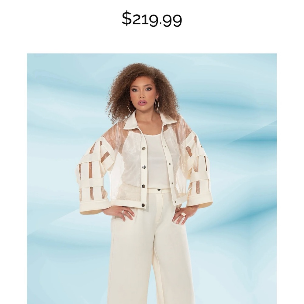 Elegant Cream Women's Blazer